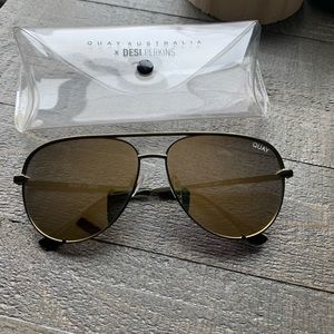 High Key Quay Sunnies